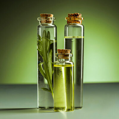 Essential Oils that Help Manage Migraine Symptoms