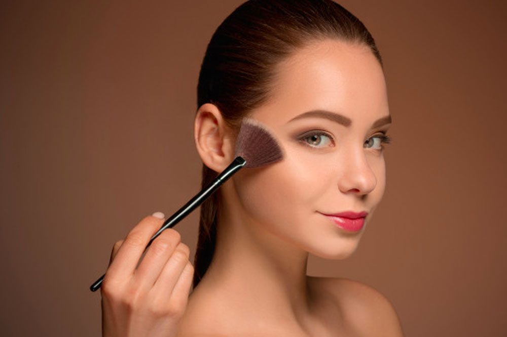 10 Tips for Choosing the Perfect Skin Foundation