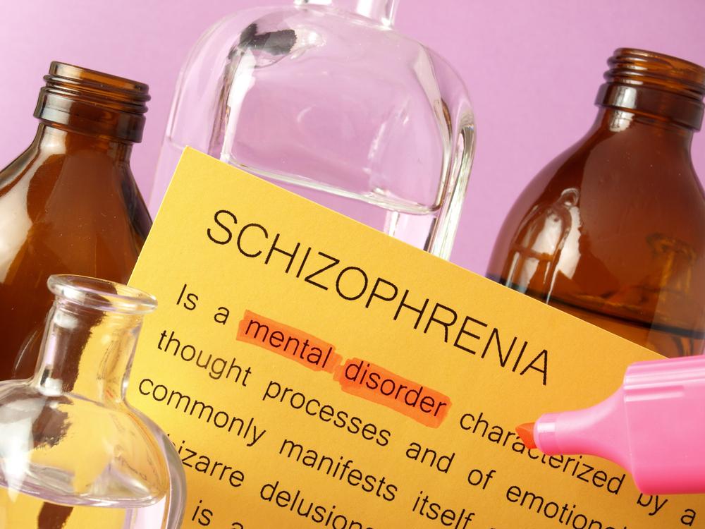 9 Foods to Help Manage Schizophrenia